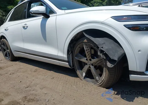 2023 Genesis Gv70 3.5T Awd Sport z USA, uszkodzony, nr VIN KMUMCDTC8PU116035